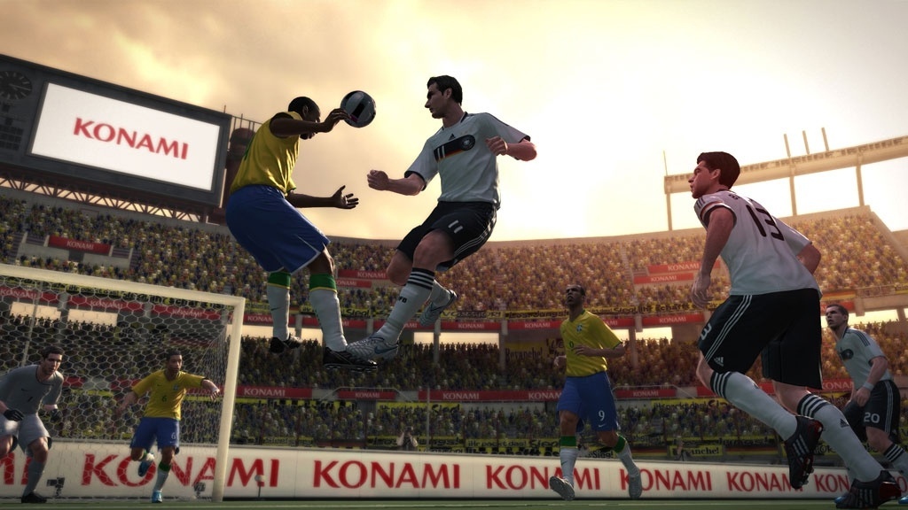 PlayStation 3 - Pro Evolution Soccer 2010 - Konami - productfoto 3