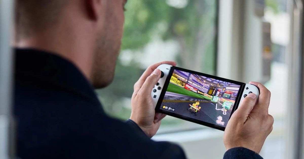 Switch Console (OLED Model) - Wit - Nintendo - productfoto 3