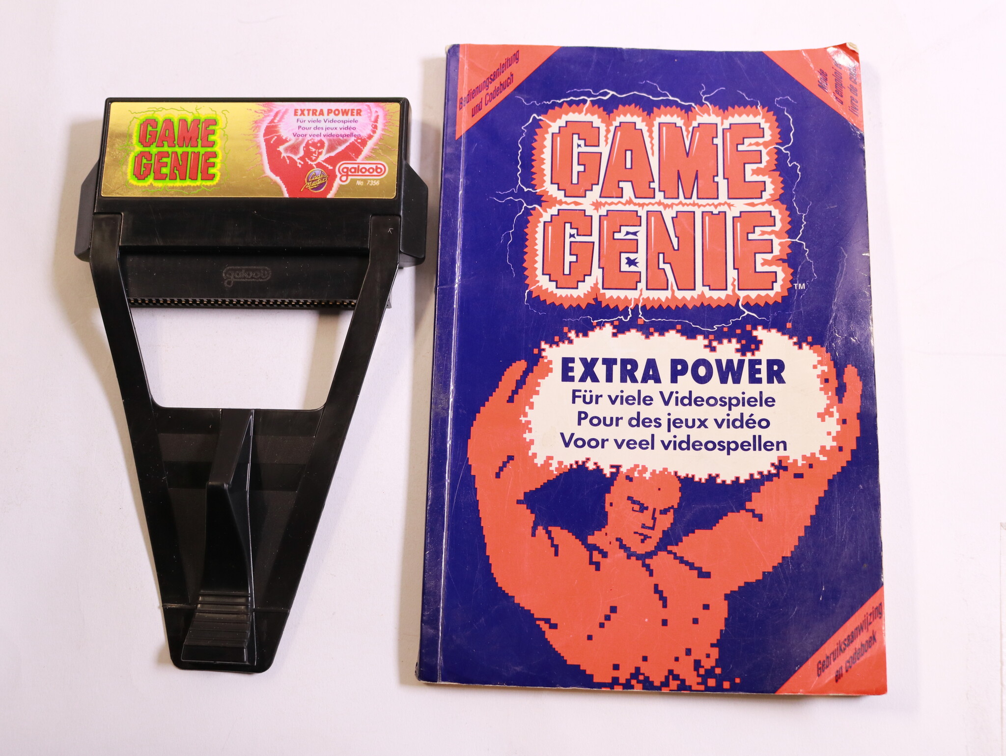 NES - Game Genie