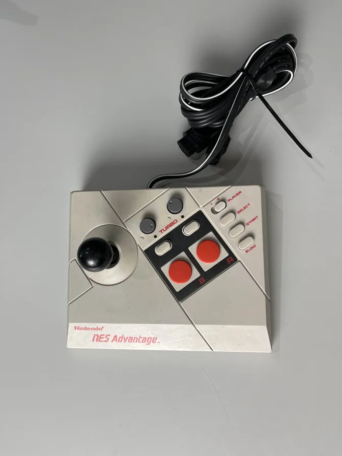 NES - Advantage Controller - Nintendo - productfoto 2