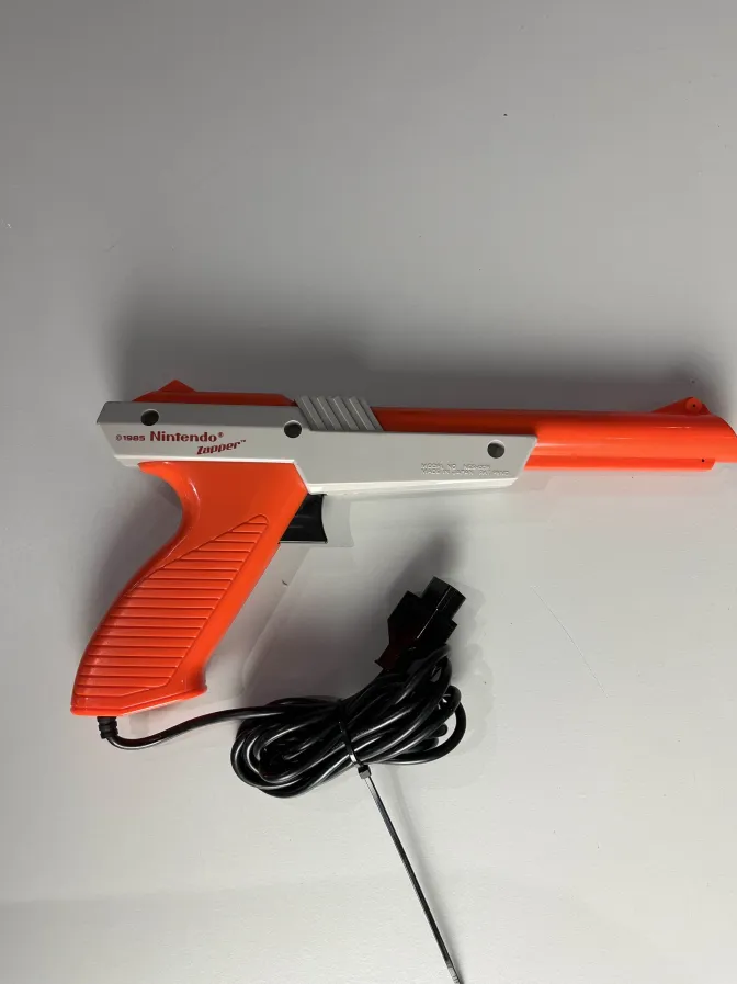NES - Zapper (LIGHTGUN) - Nintendo - productfoto 2