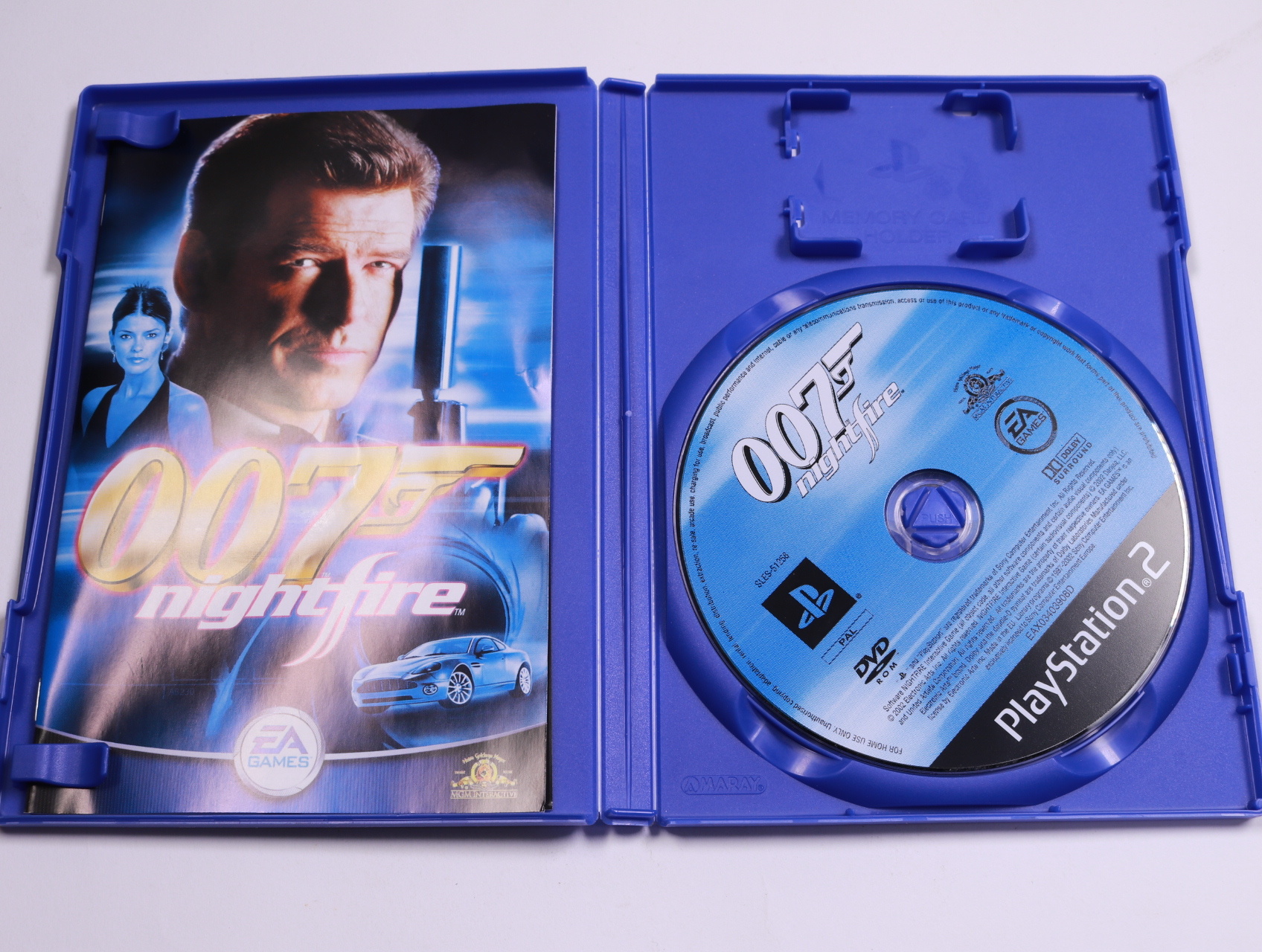 PlayStation 2 - James Bond 007: Nightfire - Electronic Arts - productfoto 3