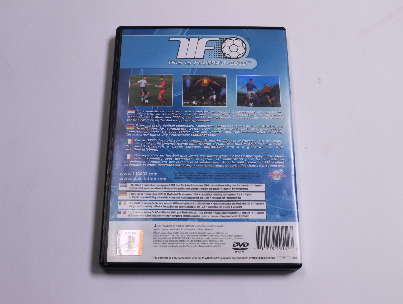PlayStation 2 - This Is Football 2002 - Sony Computer Entertainment - productfoto 2