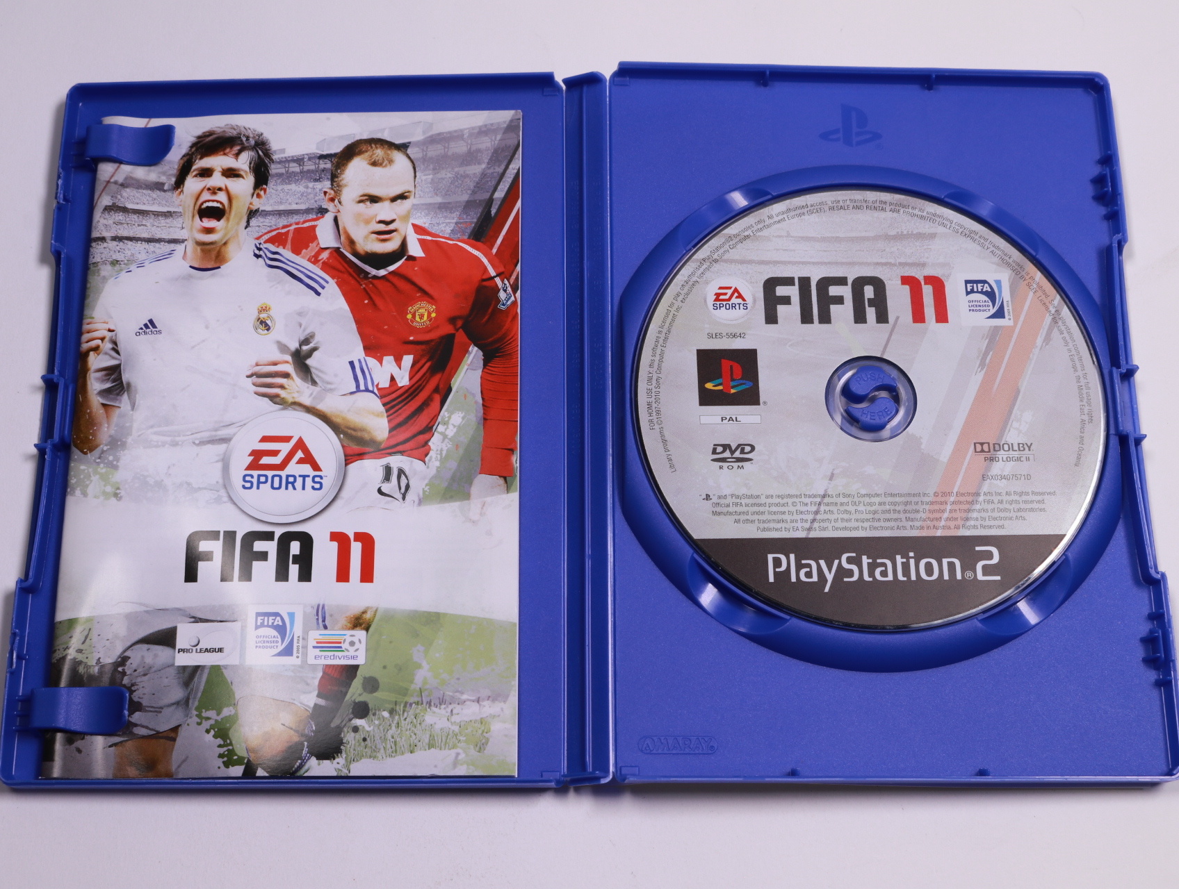 Playstation 2 - FIFA Soccer 11 - EA Sports - productfoto 3