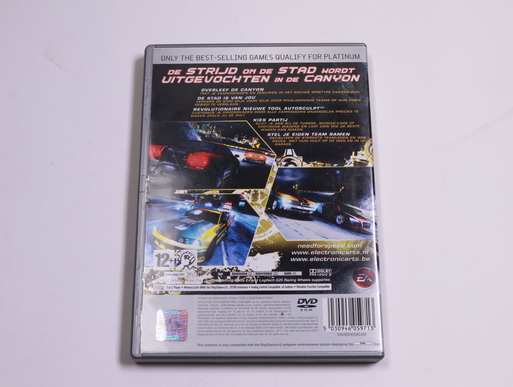 Playstation 2 - Need For Speed Carbon [Platinum] - PlayStation - productfoto 2