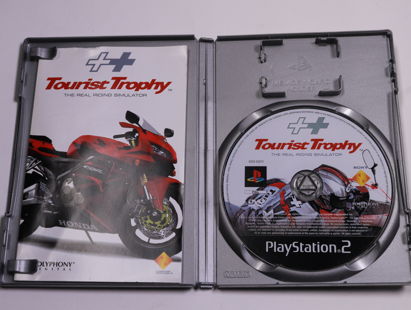 Playstation 2 - Tourist Trophy - The Real Riding Simulator [Platinum] - Polyphony Digital - productfoto 3