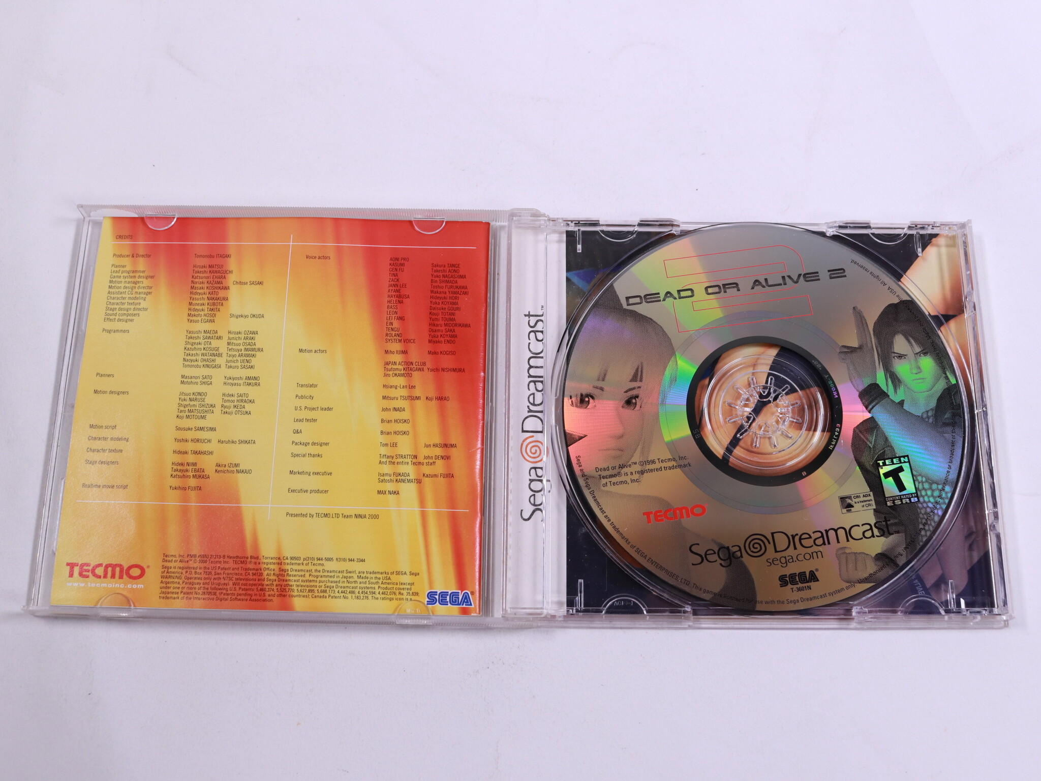 Dreamcast - Dead or Alive 2 - Tecmo - productfoto 2
