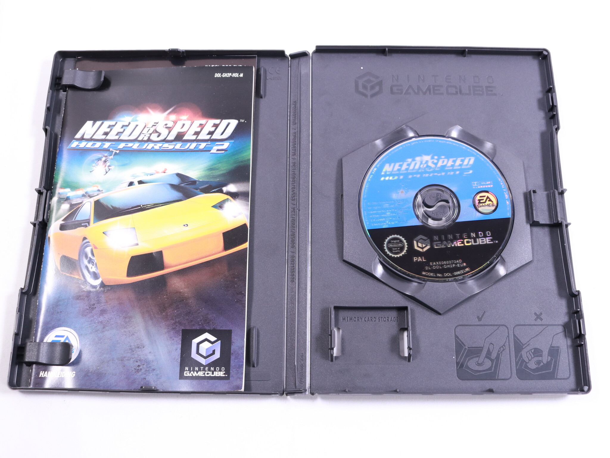 GameCube - Need for Speed: Hot Pursuit 2 - EA Black Box - productfoto 3