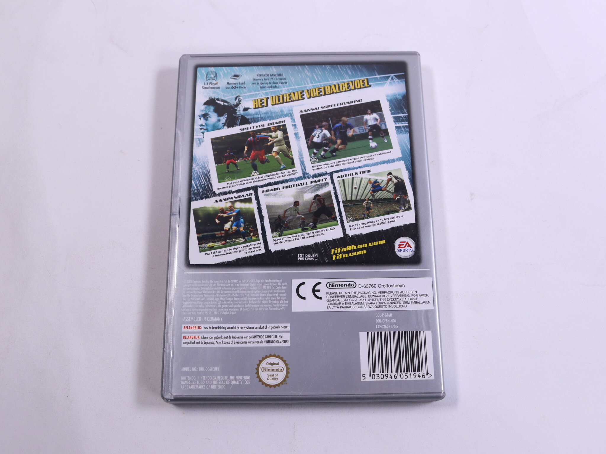 GameCube - FIFA Soccer 06 - EA Sports - productfoto 3