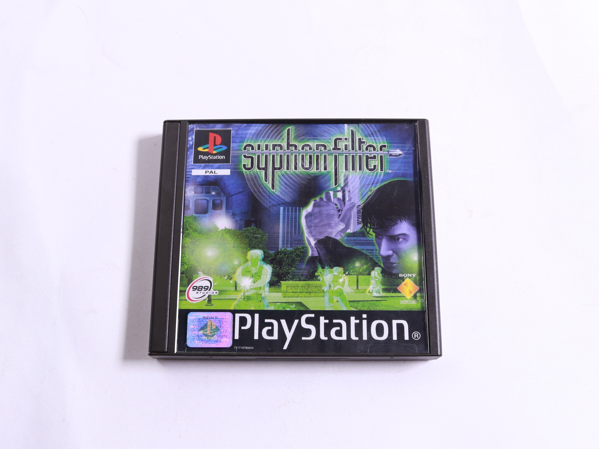 Playstation 1 - Syphon Filter