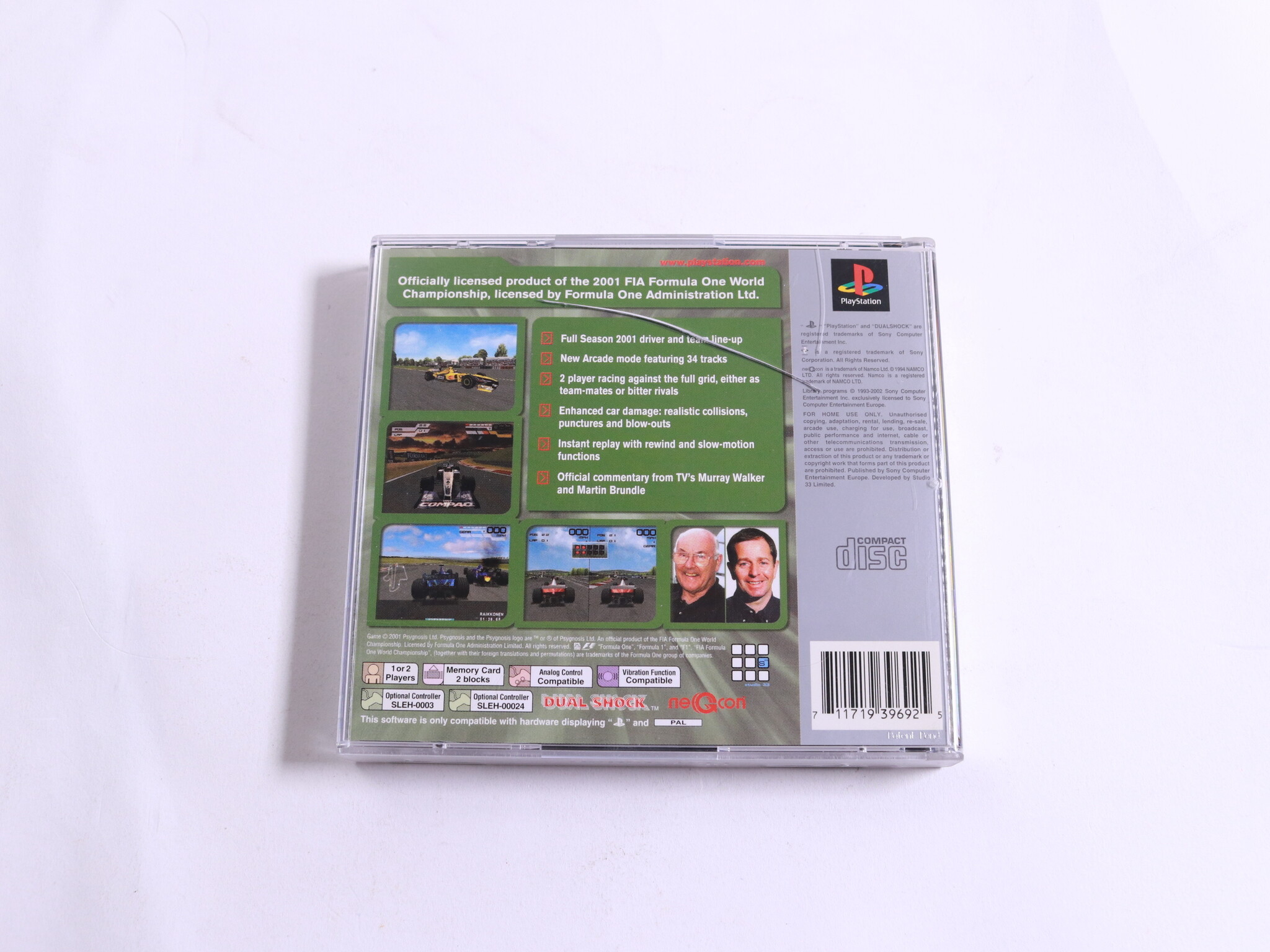 Playstation 1 - Formula One 2001 [Platinum] - Sony Computer Entertainment - productfoto 3