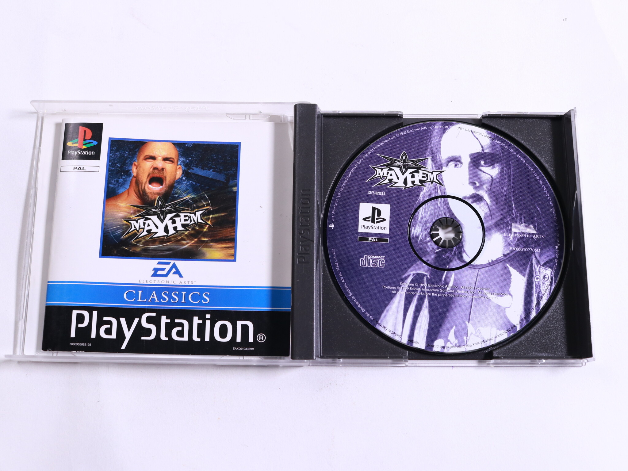 PlayStation 1 - WWF Mayhem [Classics] - Electronic Arts - productfoto 2