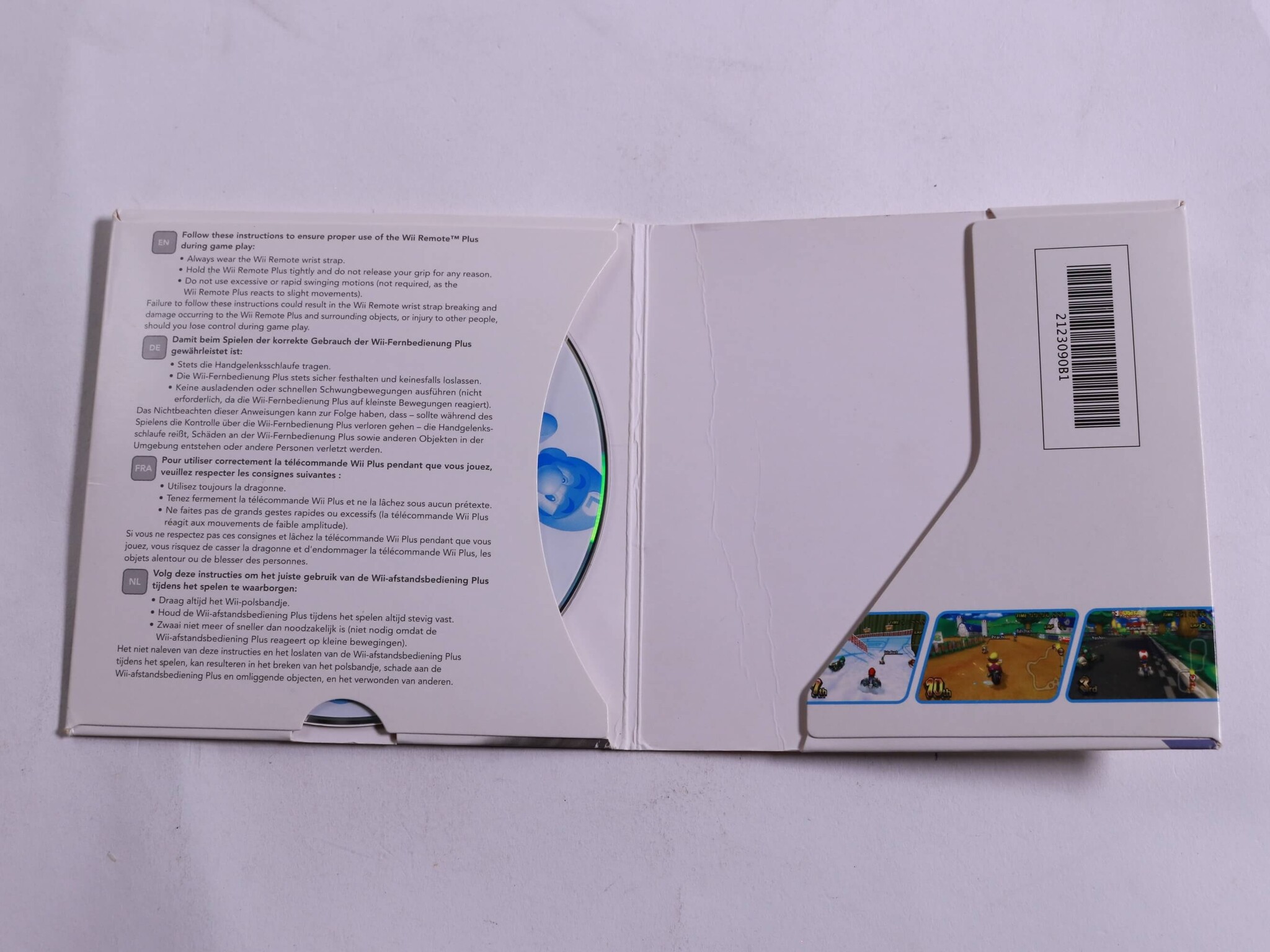 WII - MarioKart - Nintendo - productfoto 2