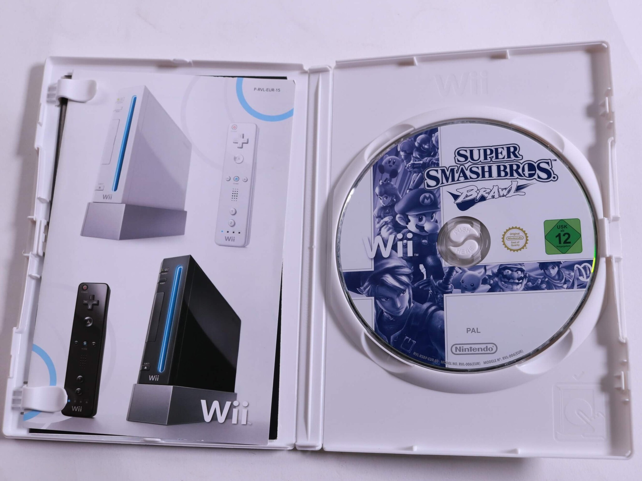 Wii - Super Smash Bros. Brawl - Nintendo - productfoto 2