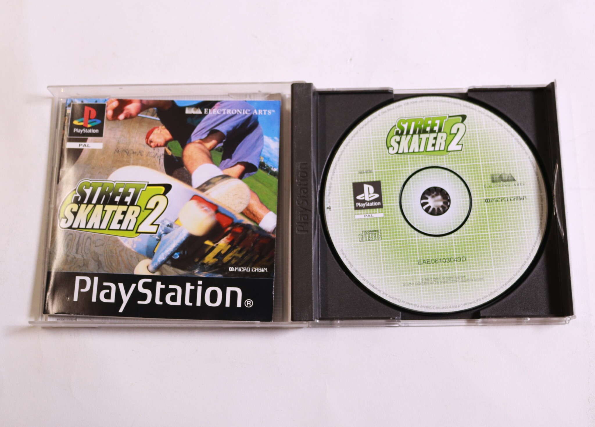 PlayStation 1 - Street Skater 2 - productfoto 2