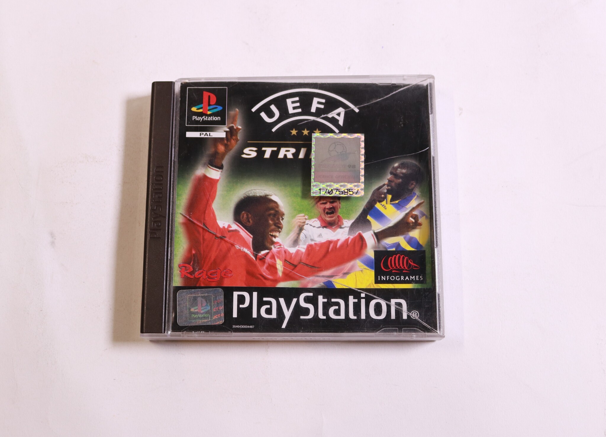 Playstation 1 - UEFA Striker