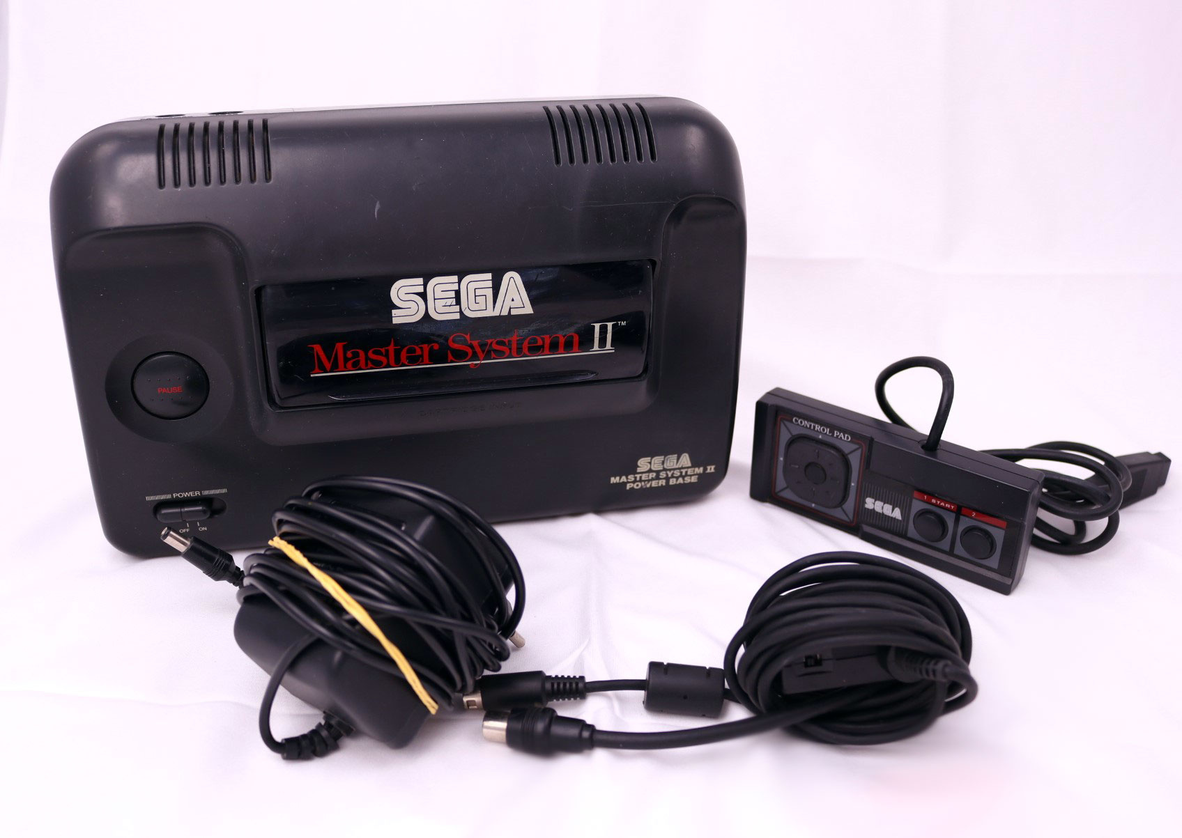 SEGA Master System II - productfoto 4