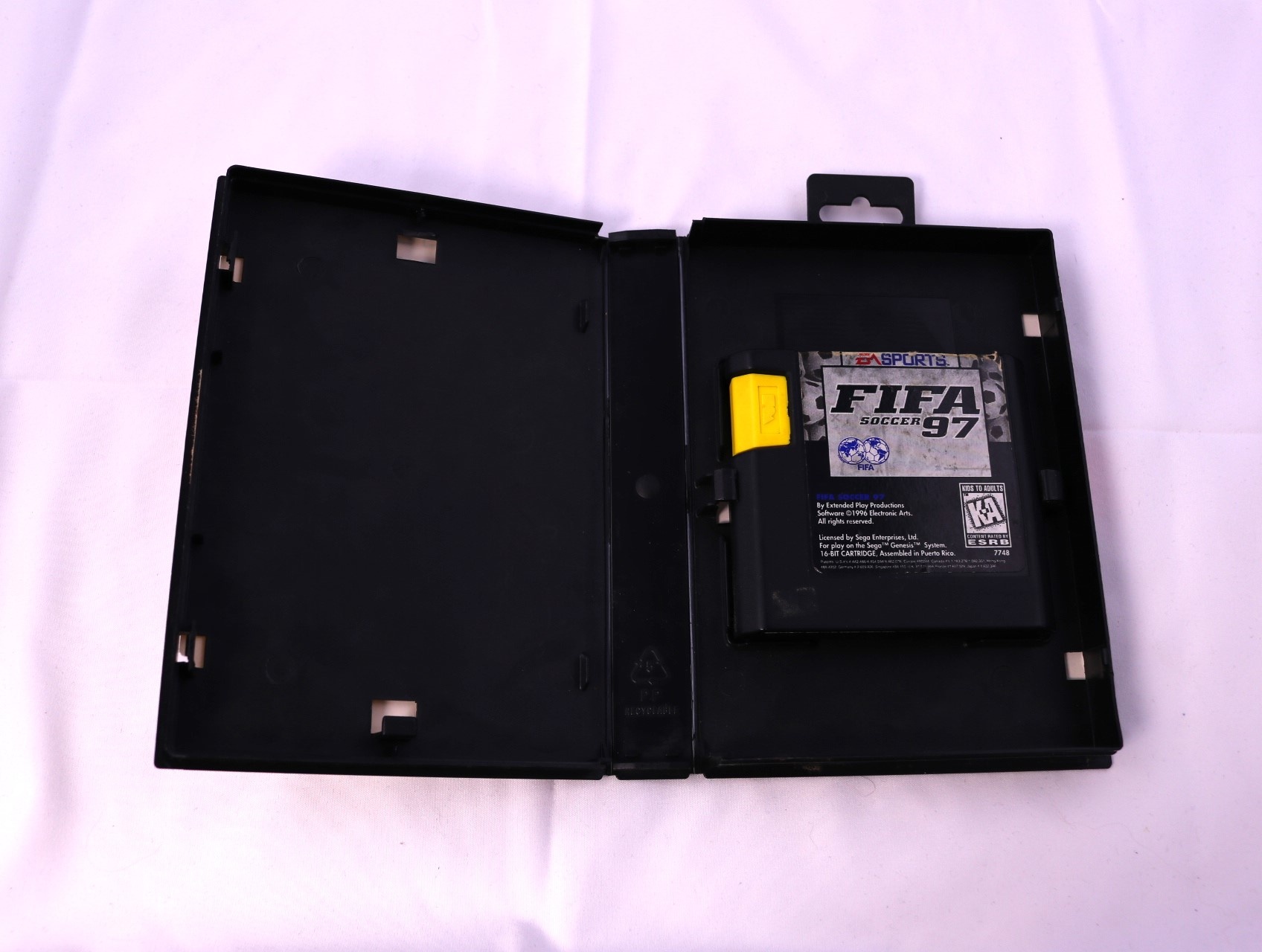 SEGA Mega Drive - FIFA Soccer 97 [No Manual] - productfoto 3