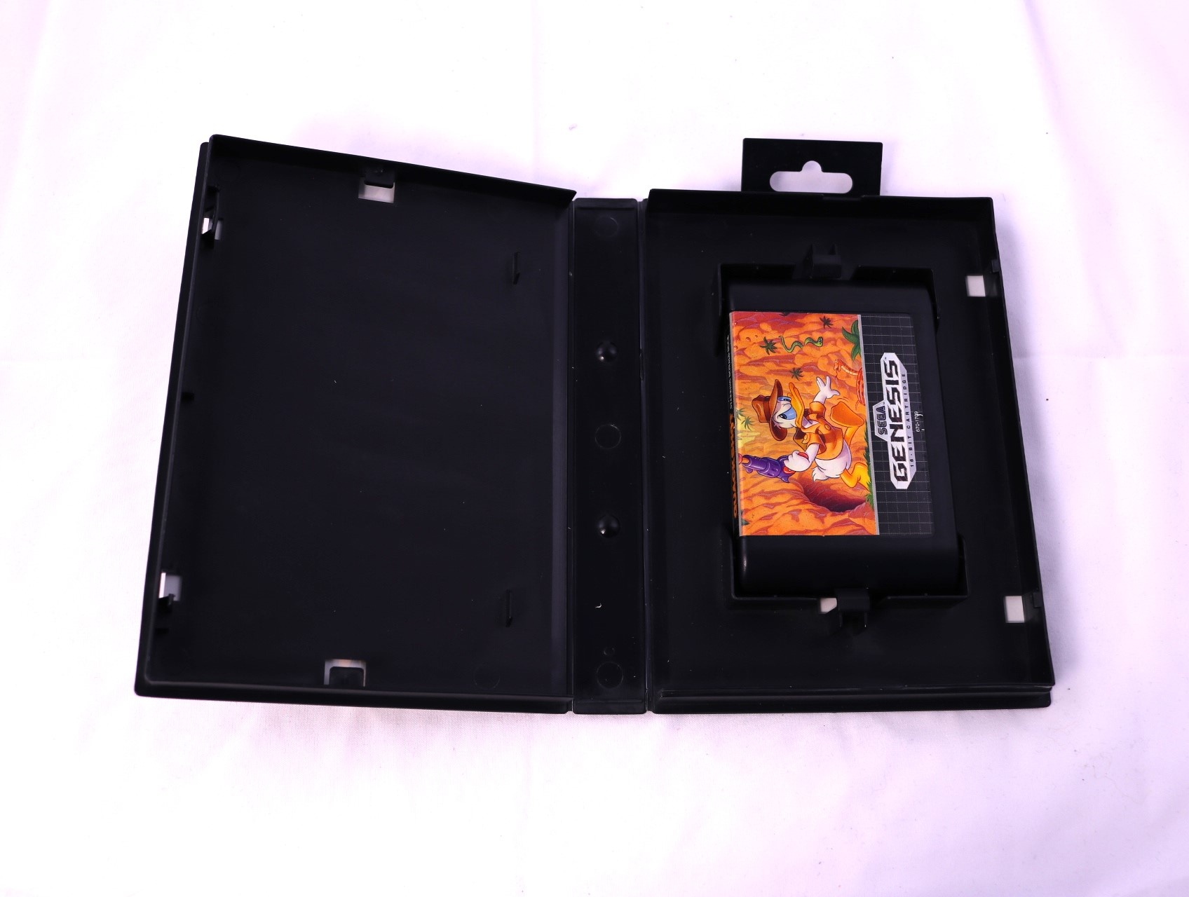 SEGA Mega Drive - Quackshot Starring Donald Duck [No Manual] - productfoto 3