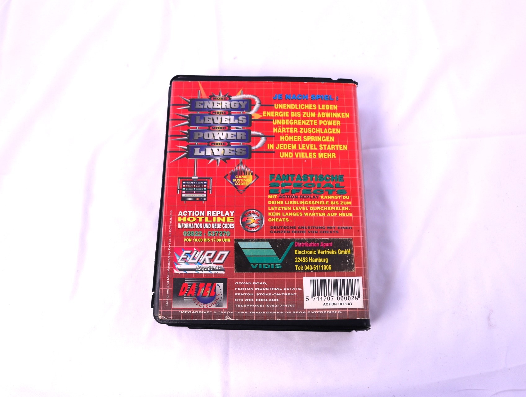 SEGA Mega Drive - Pro Action Replay - productfoto 2