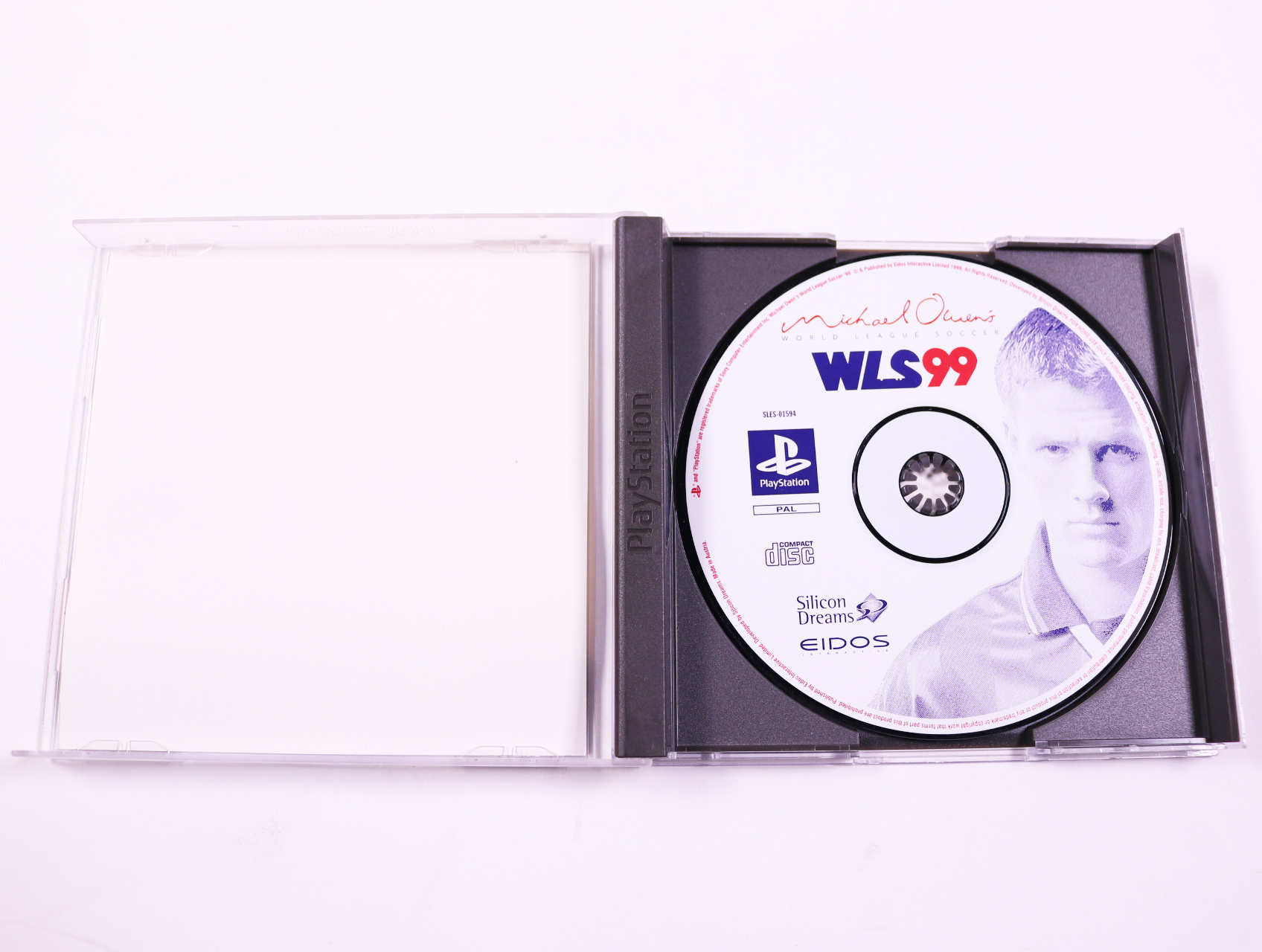 PlayStation 1 - Michael Owen's World League Soccer 99 [No Manual] - productfoto 3