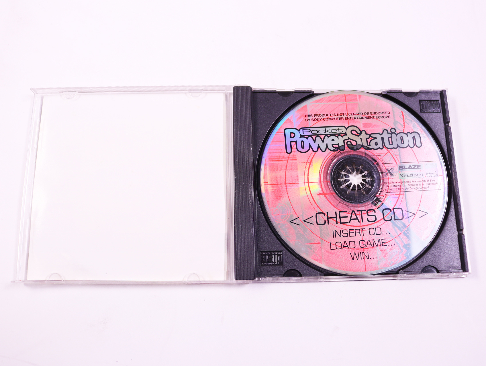 Playstation 1 - Playstation Cheats CD - productfoto 3