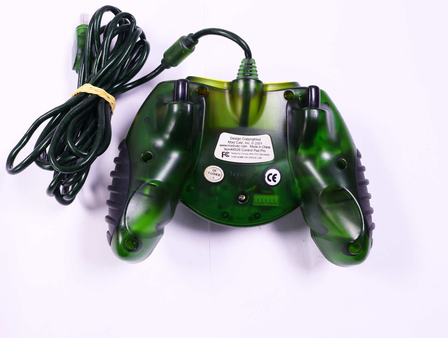 Xbox - Controller [third party - Mad Catz] - productfoto 2