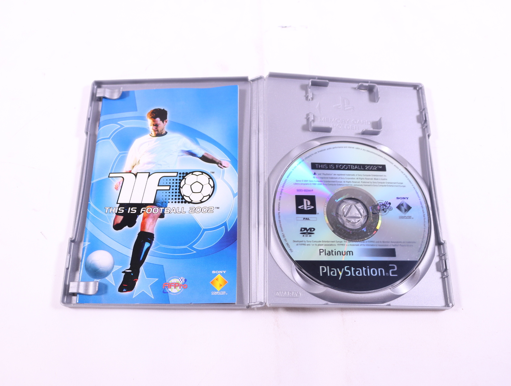 PlayStation 2 - This Is Football 2002 [Platinum] - productfoto 3