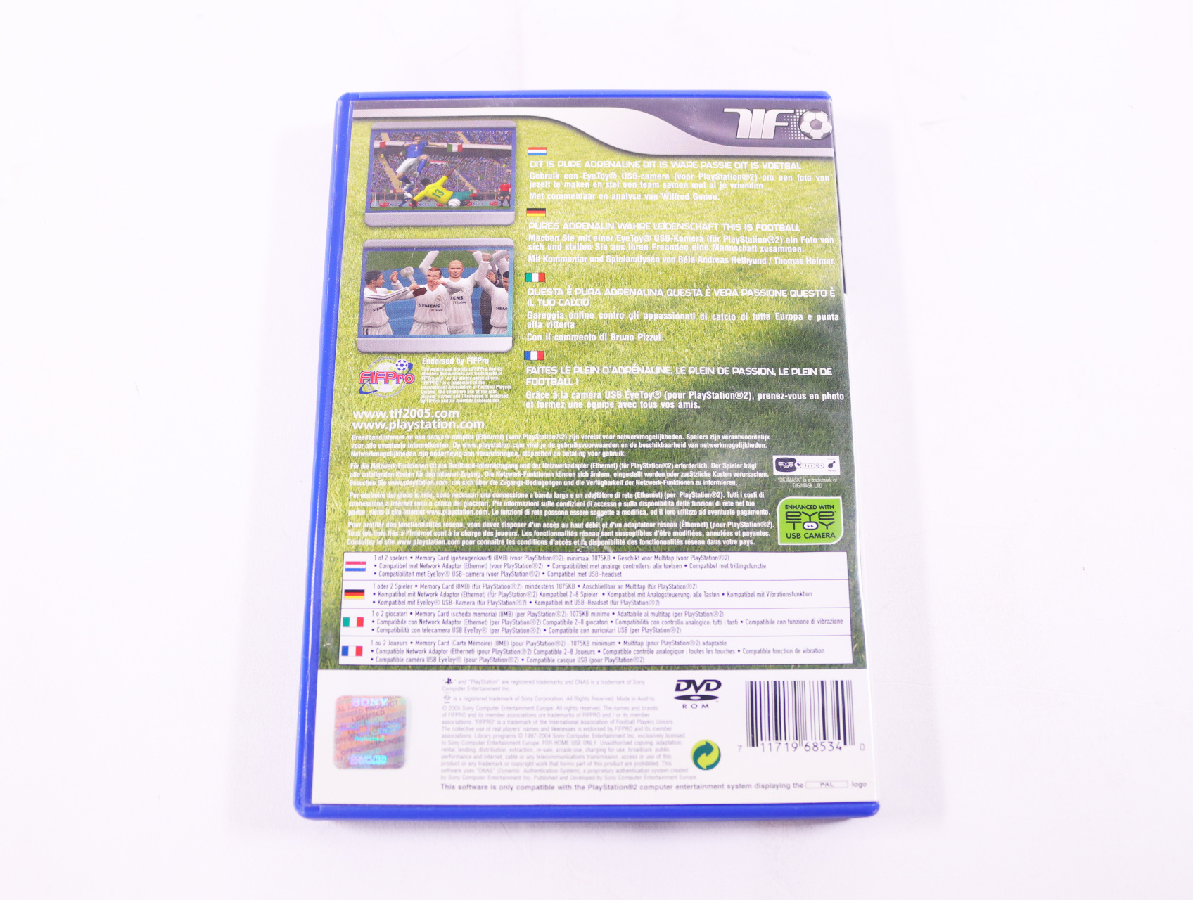 Playstation 2 - This Is Football 2005 - productfoto 2