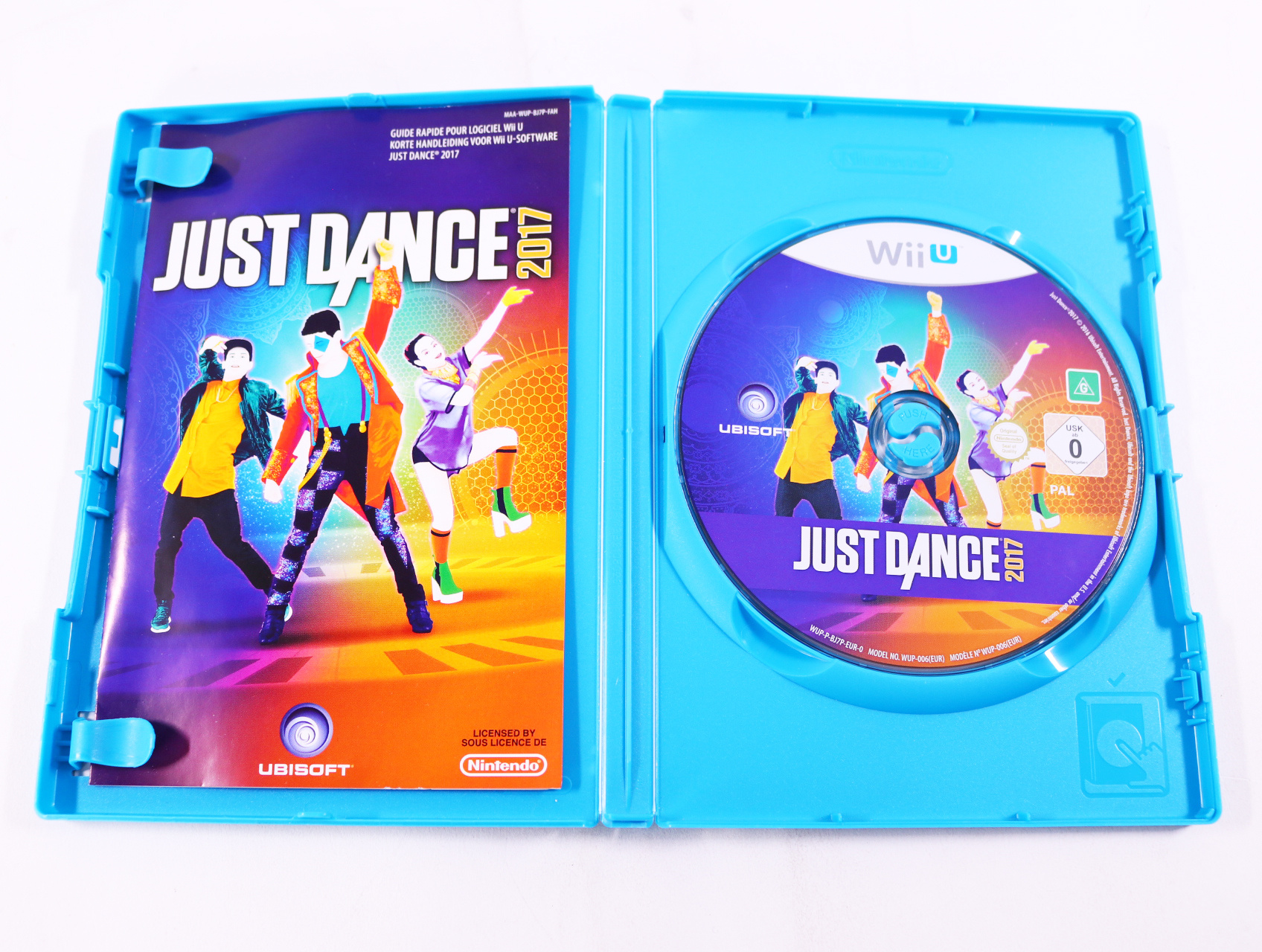 Wii U - Just Dance 2017 - productfoto 3