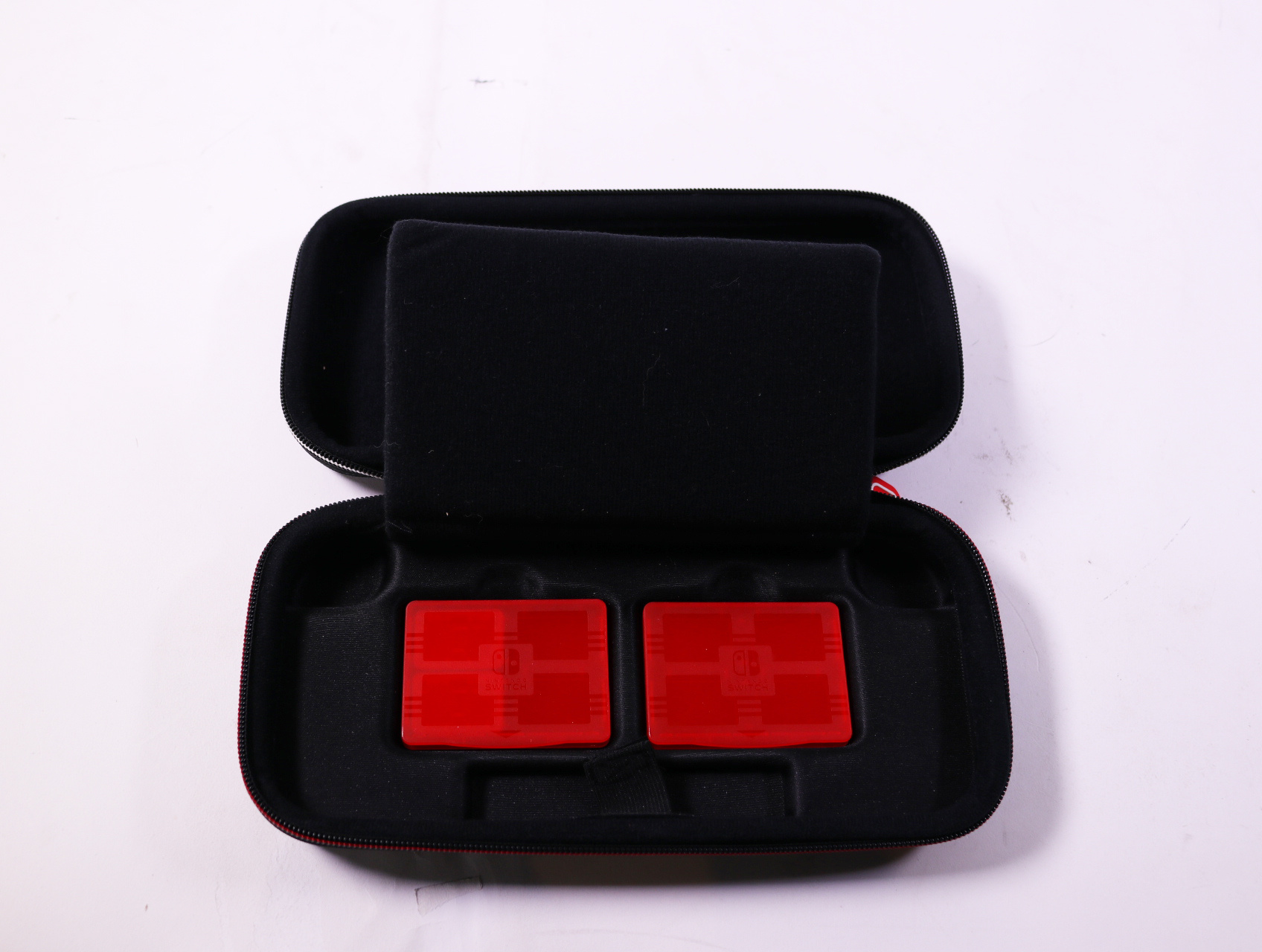 SWITCH - Game Opberghoes [Tweedekands] - productfoto 2