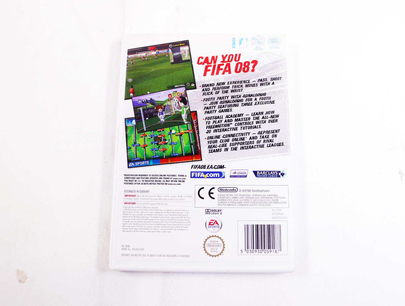 Wii - FIFA 08 - productfoto 2