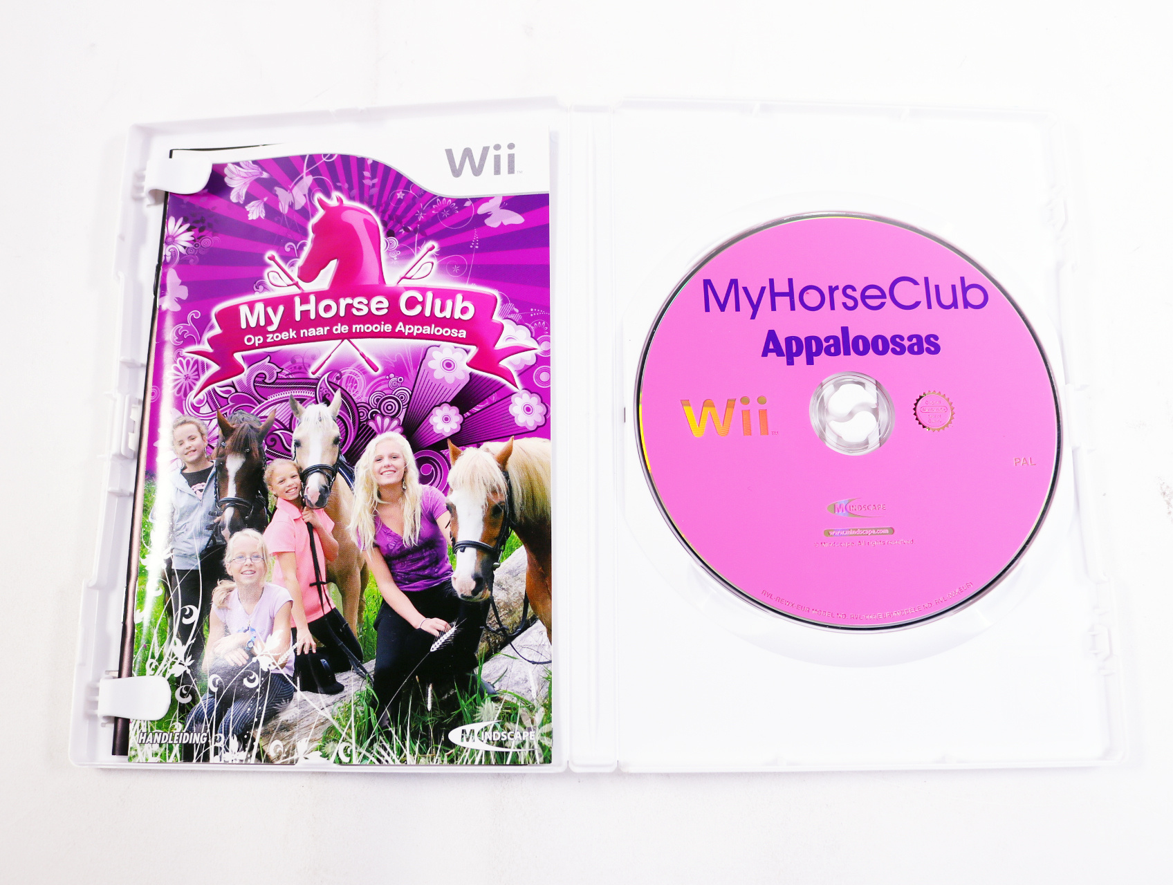 Wii - My Horse Club - productfoto 2
