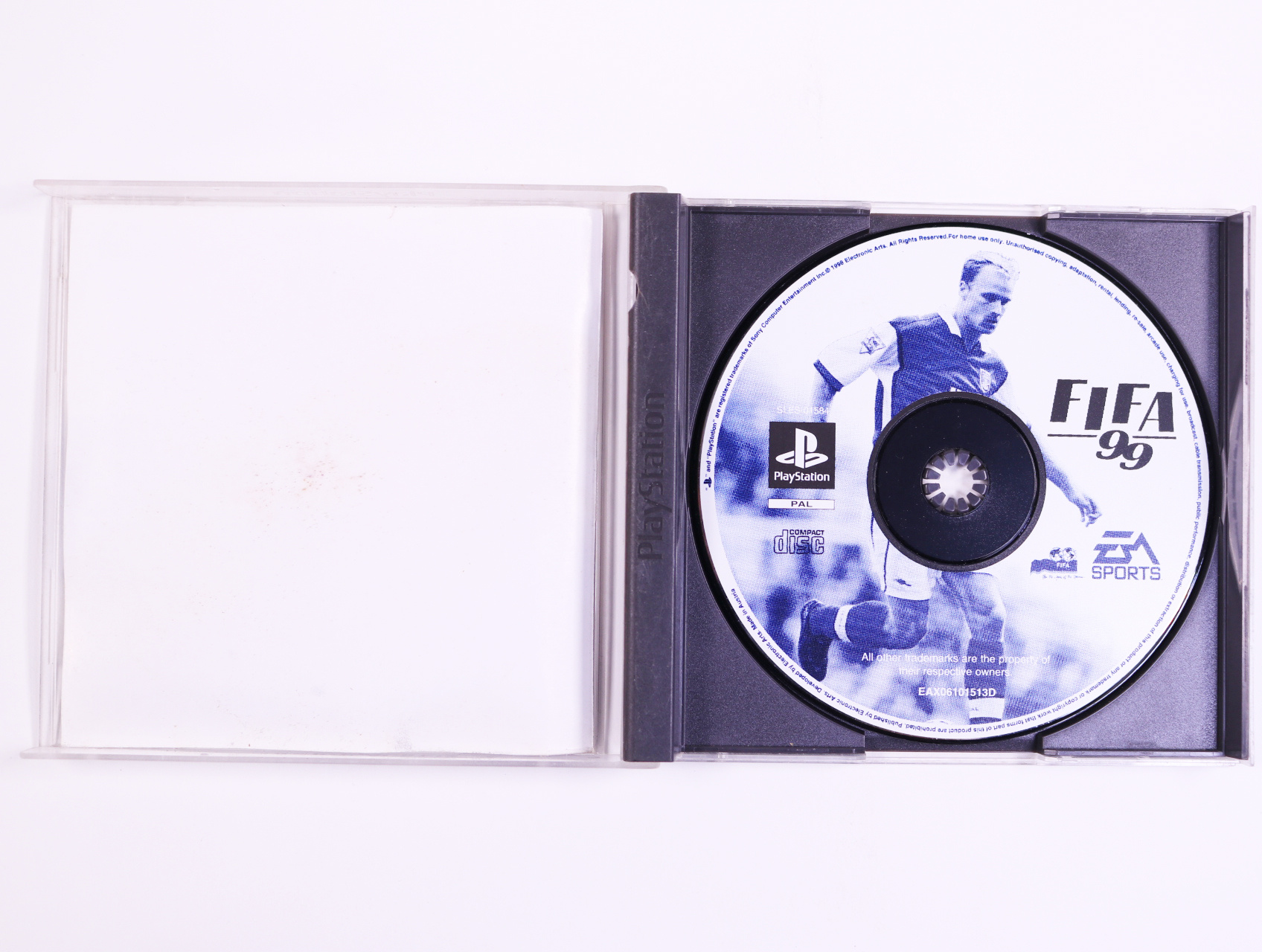 PlayStation 1 - FIFA 99 - productfoto 3