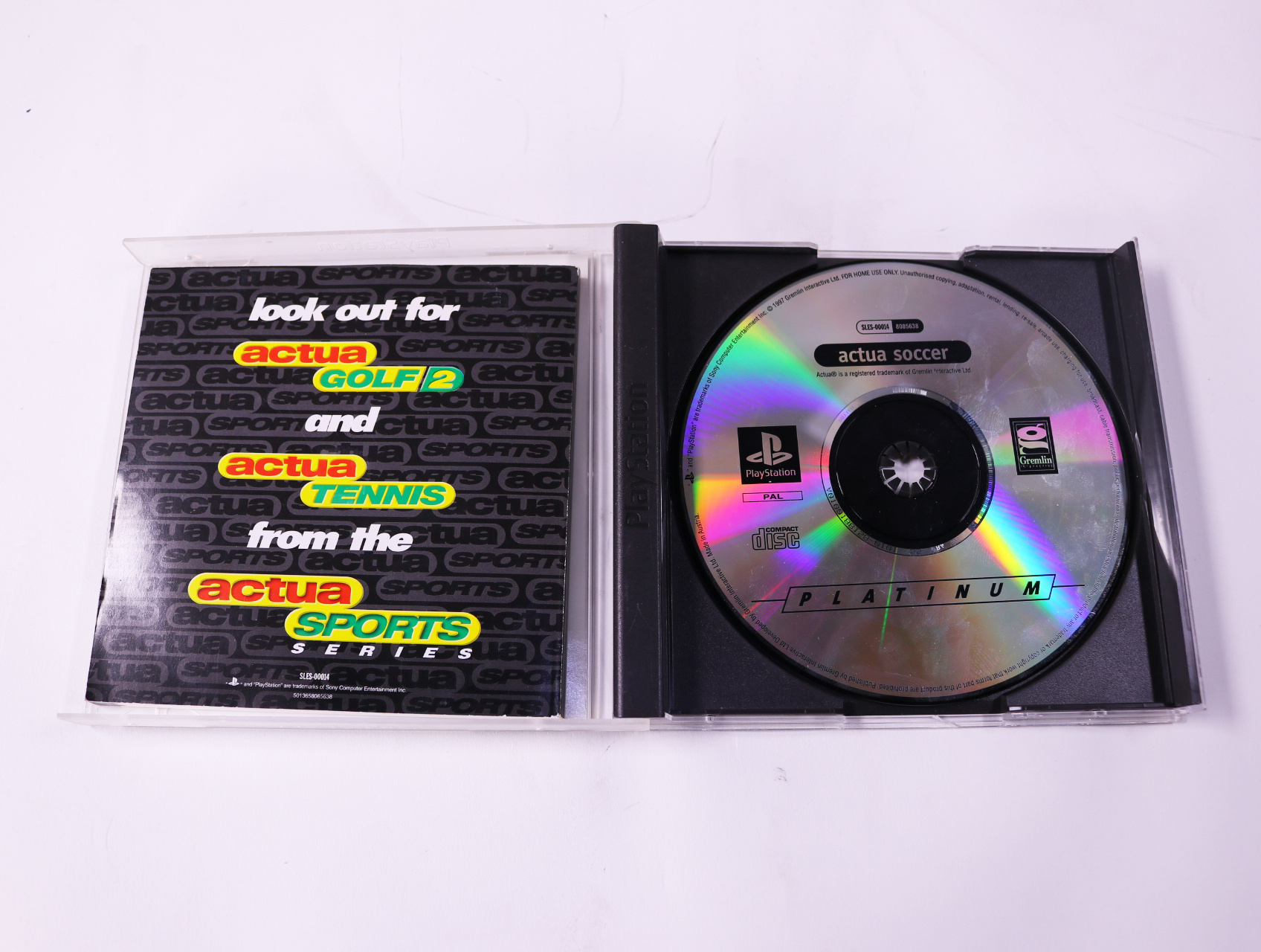 PlayStation 1 - Actua Soccer [Platinum] - productfoto 2
