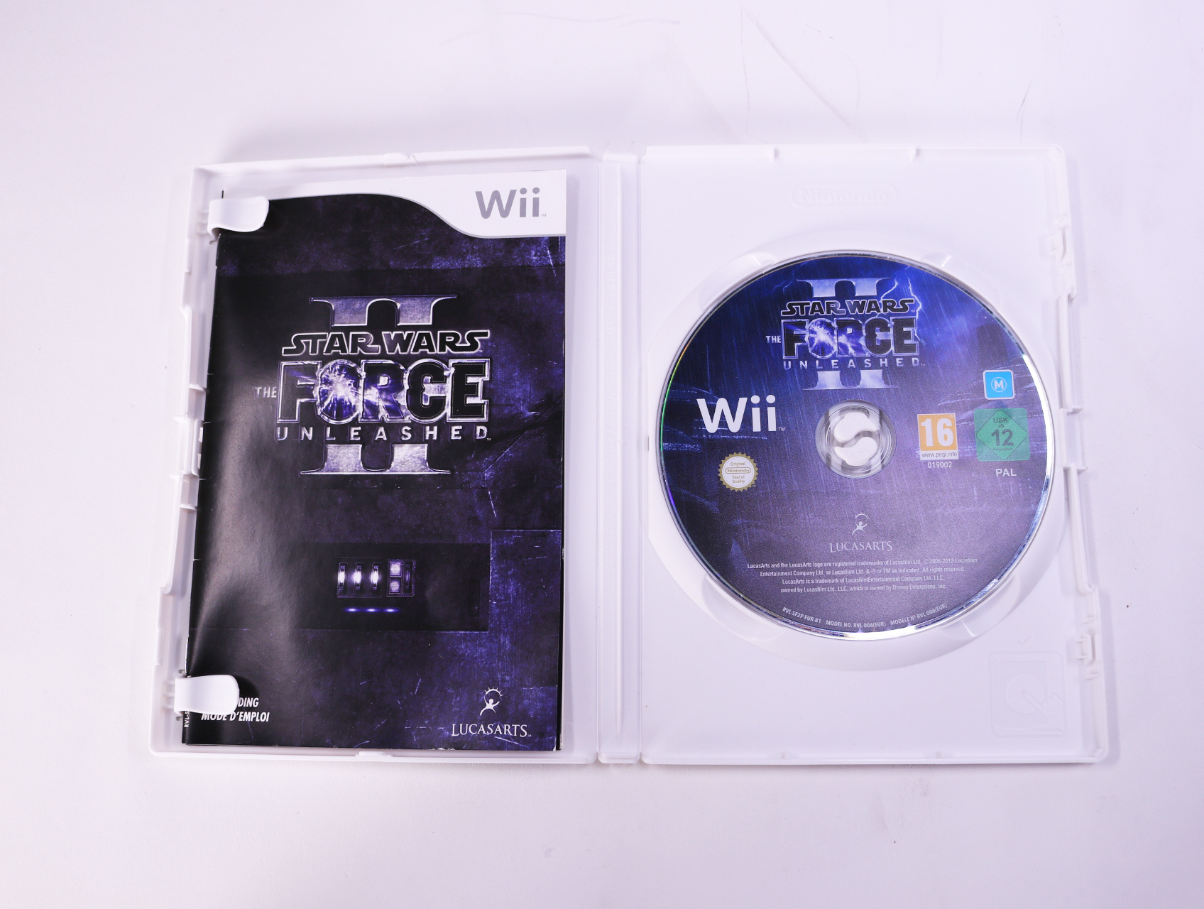 Wii - Star Wars: The Force Unleashed - productfoto 3