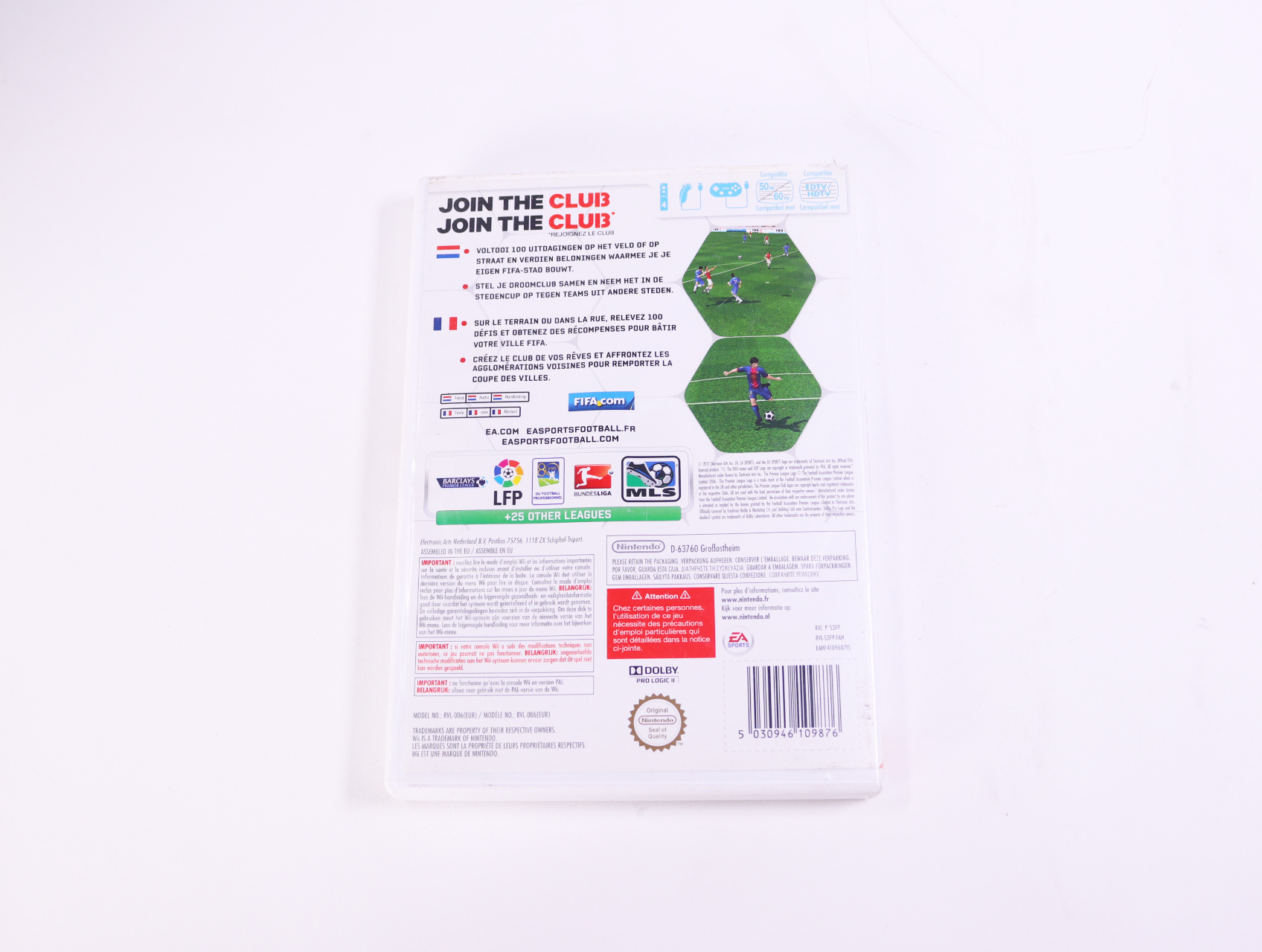 Wii - FIFA 13 - productfoto 2