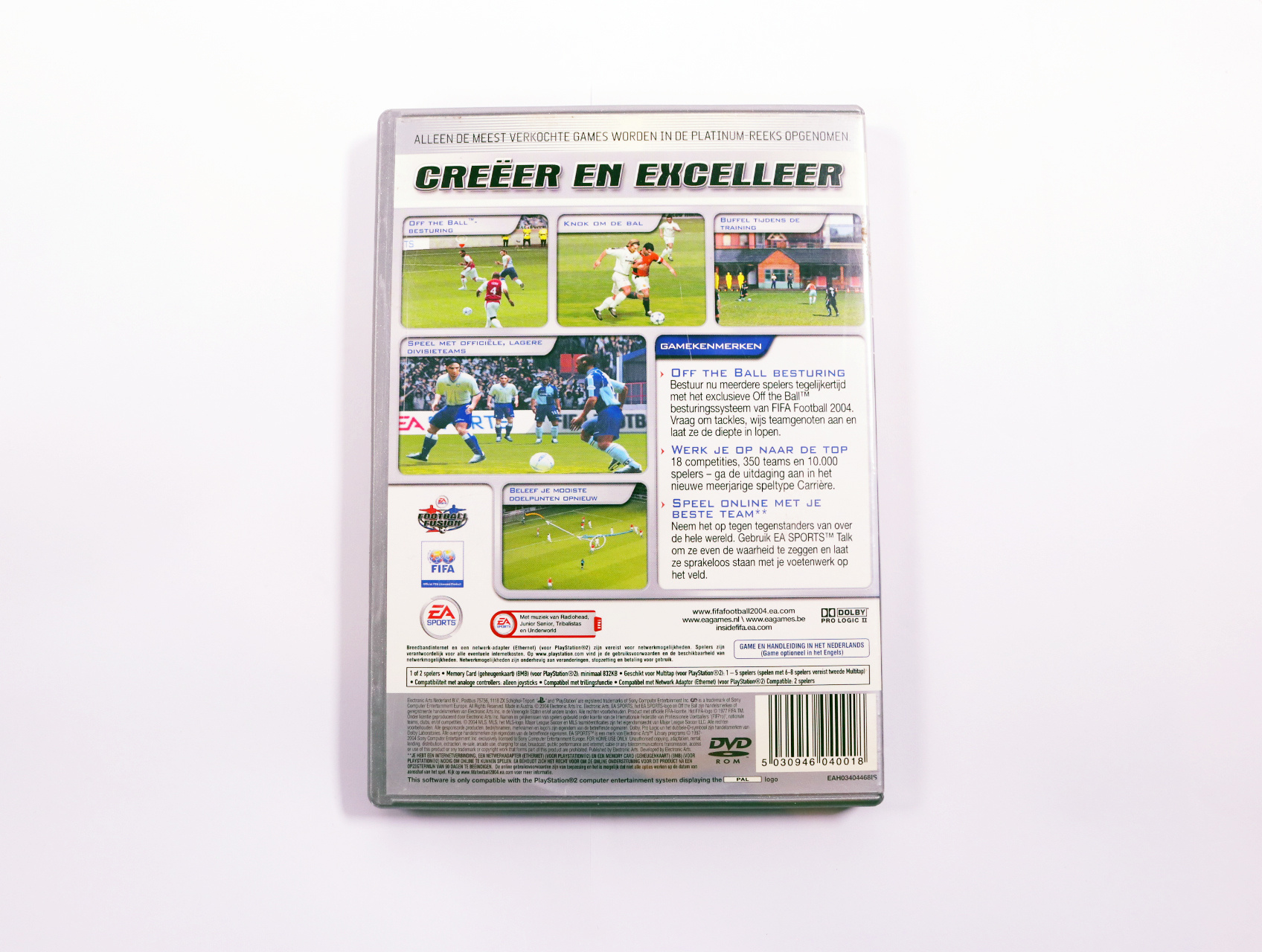 PlayStation 2 - FIFA Football 2004 [Platinum Hits] - productfoto 2