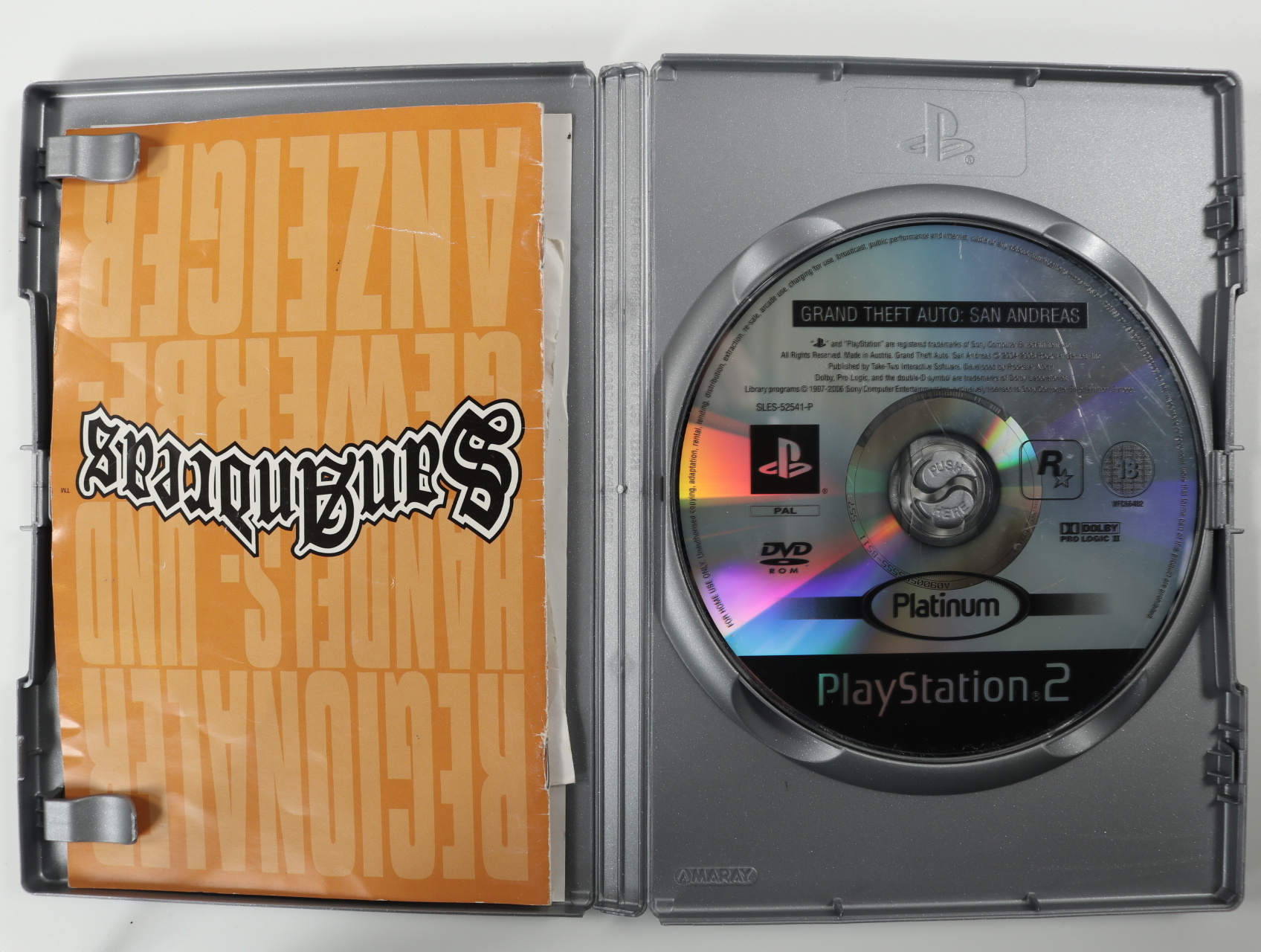 PlayStation 2 - Grand Theft Auto: San Andreas [Platinum Hits] - productfoto 3