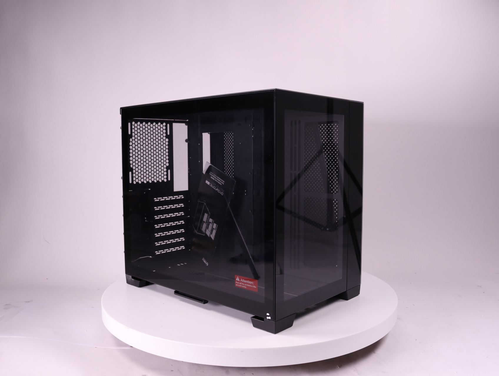 PC-O11 Dynamic Mini - Zwart