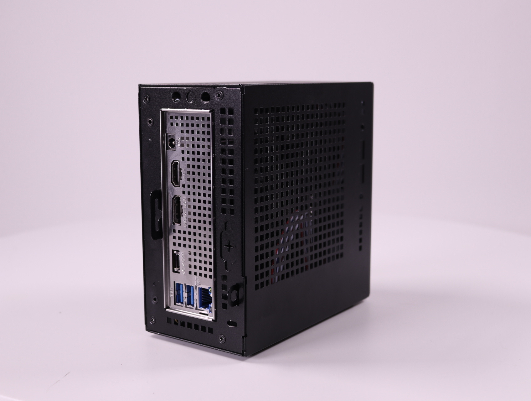 DeskMini X600 USB4 - productfoto 3