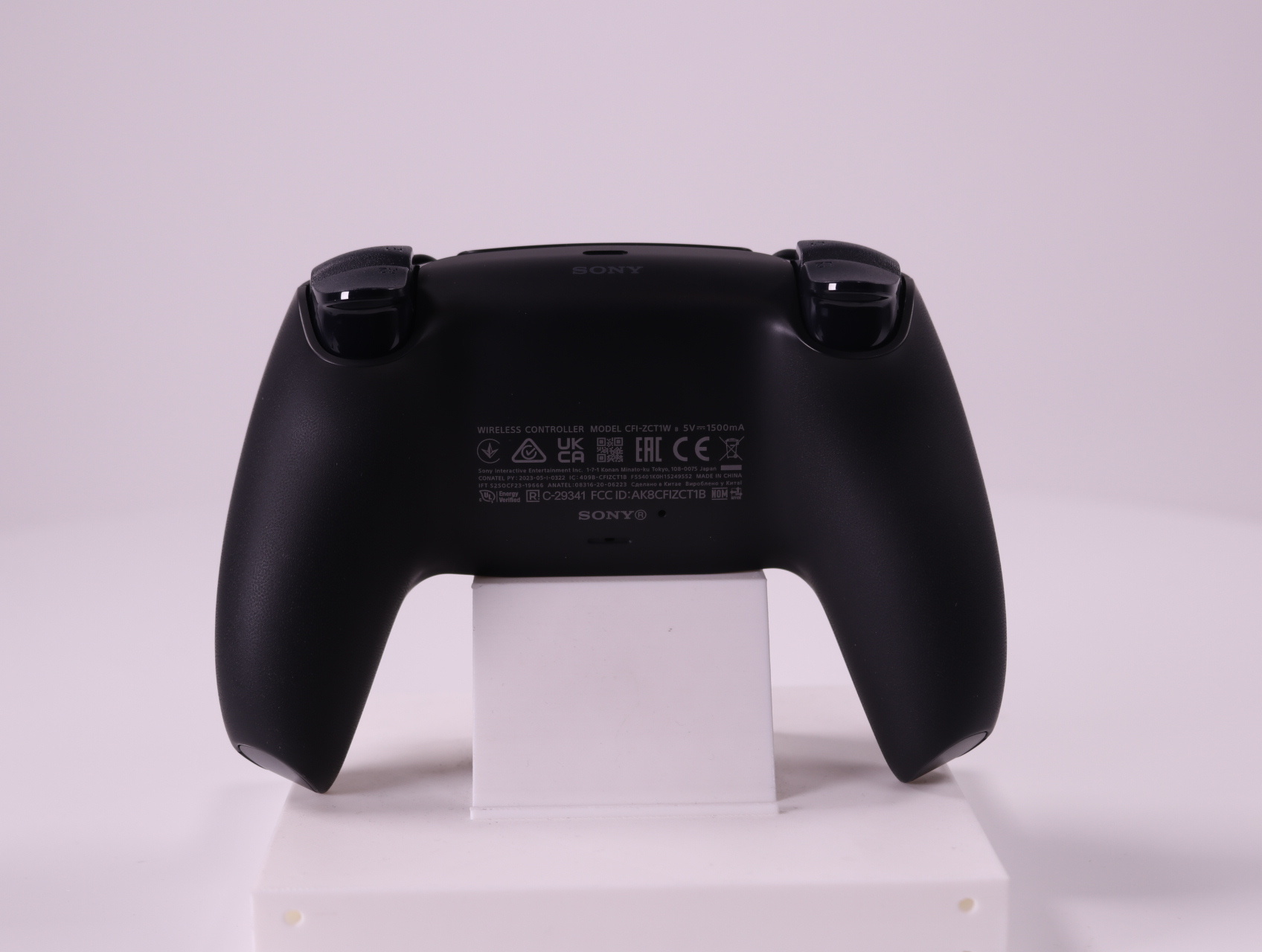 PlayStation DualSense - Zwart - productfoto 2