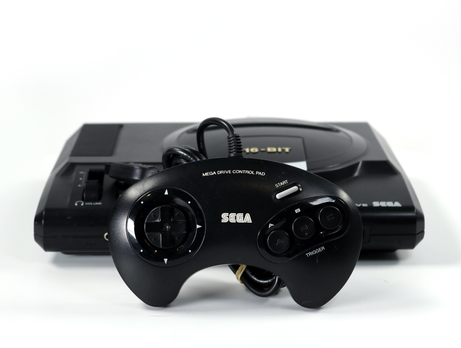 Mega Drive - Mega Drive I Console - productfoto 2