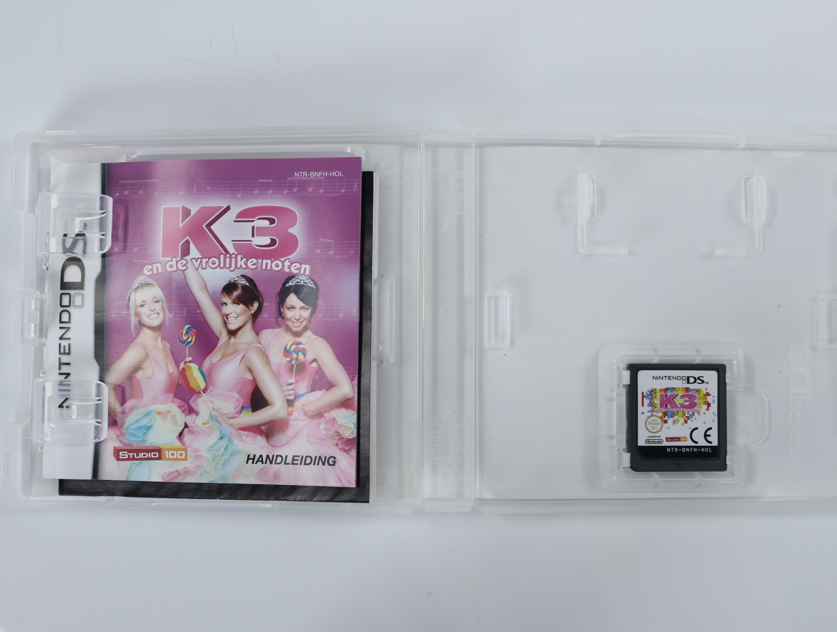 Nintendo DS - K3 en de Vrolijke Noten - CIB - productfoto 3