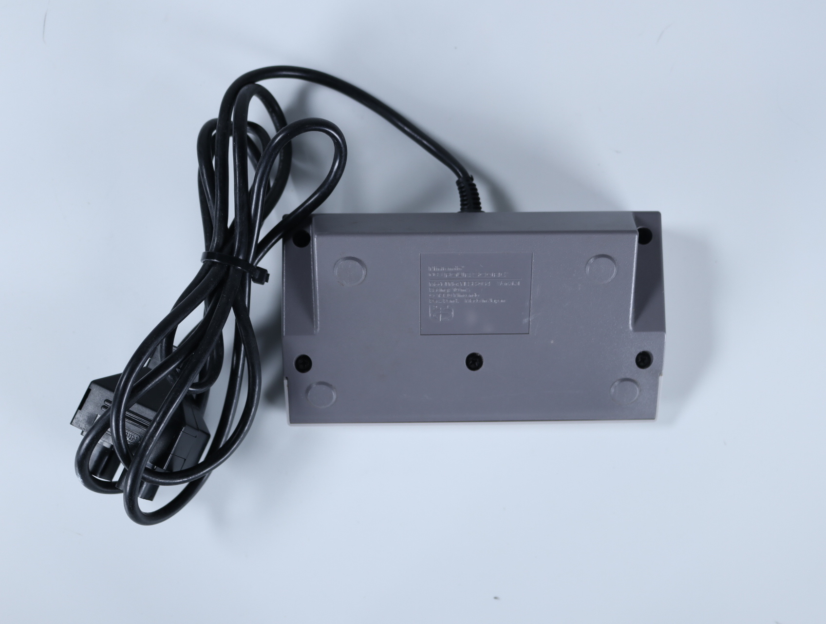 NES - Four Score Controller Dock - productfoto 2