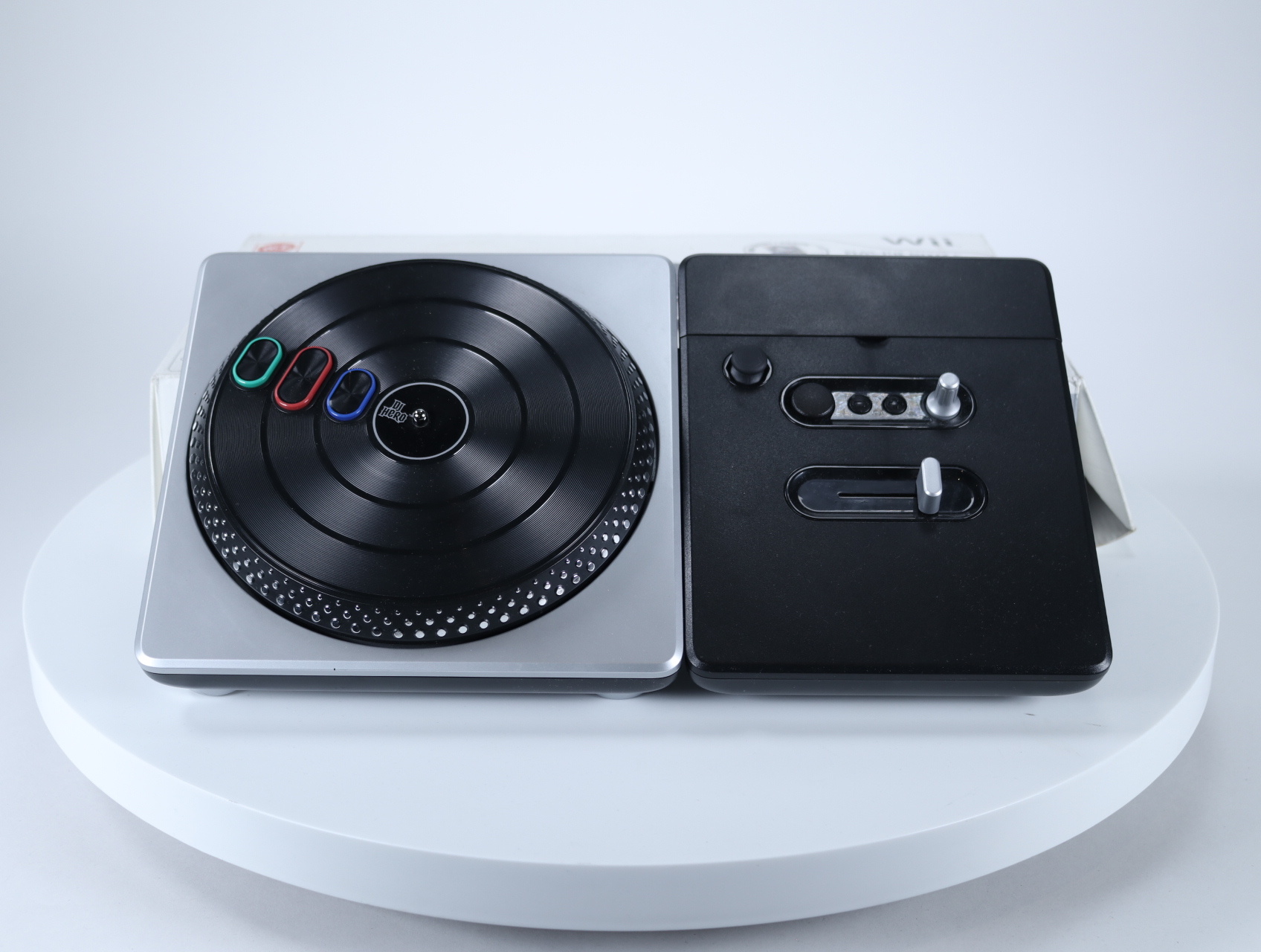 Wii - DJ Hero 2 [No Game] - productfoto 2