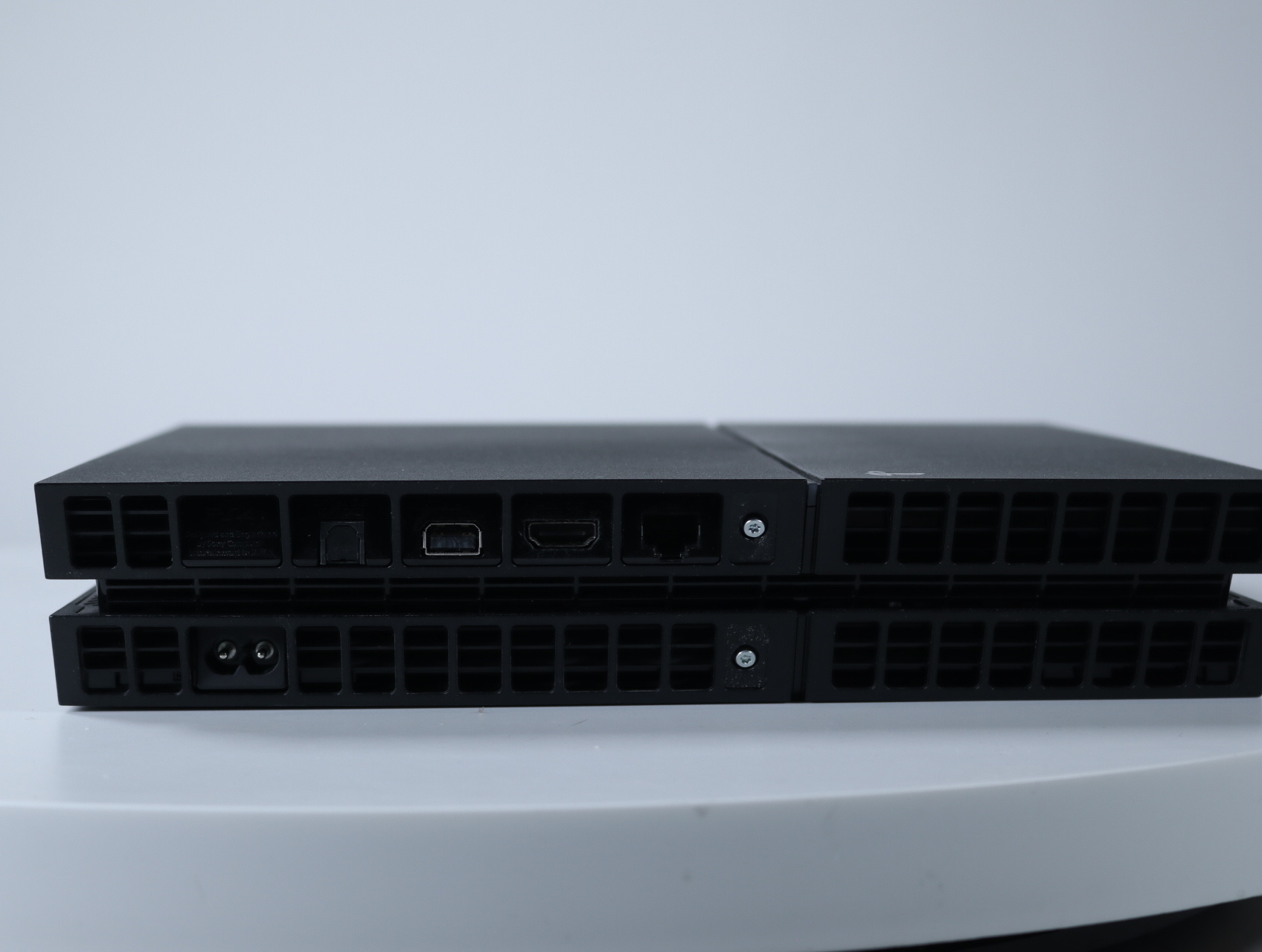 PlayStation 4 - Console CUH-1216A 500GB - productfoto 3