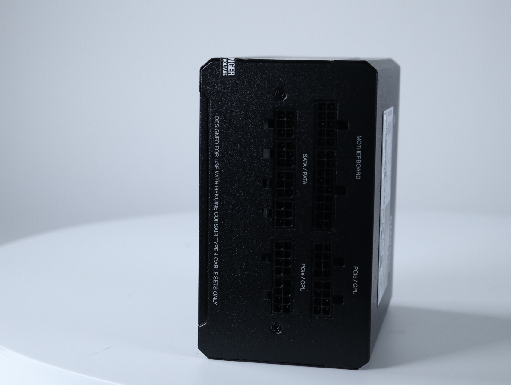 Corsair RM850e V2 (Tweedekansje) - productfoto 2