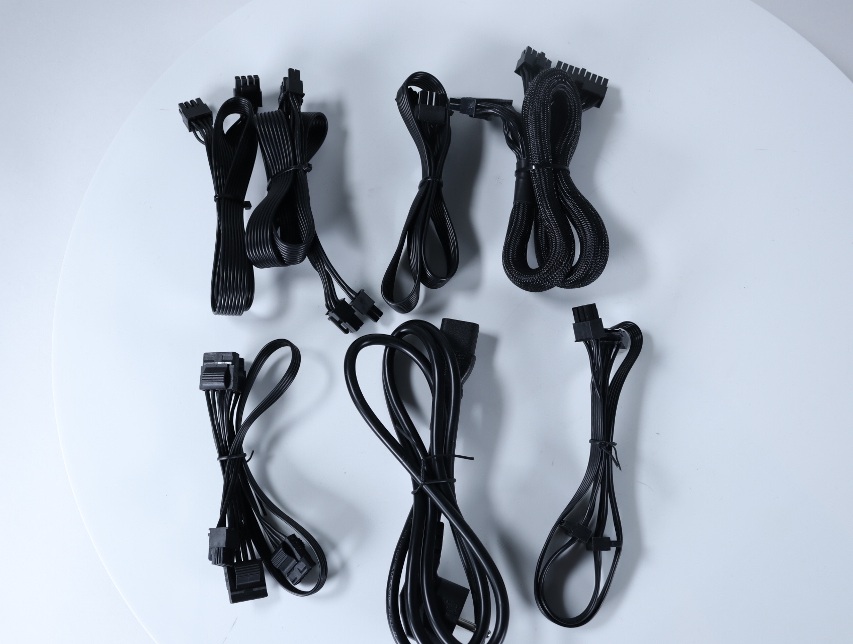 Corsair RM850e V2 (Tweedekansje) - productfoto 3
