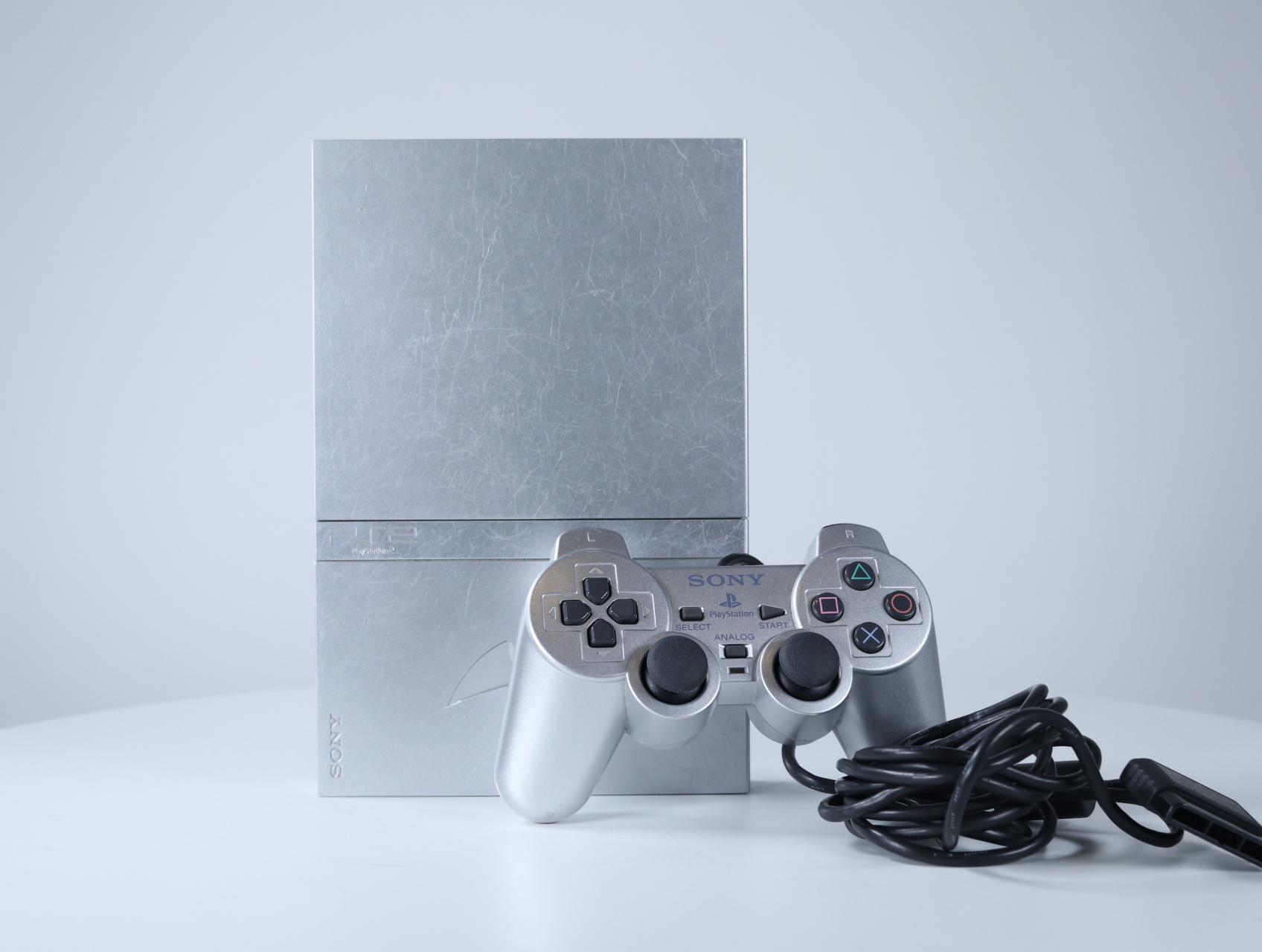 PlayStation 2 - Slim Console SCPH-75004 [Zilver / Deuk in bovenkant]